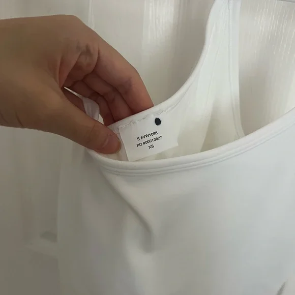 VUORI TANK TOP - Picture 4 of 6